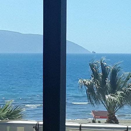 Marina Apartment Vlorë エクステリア 写真